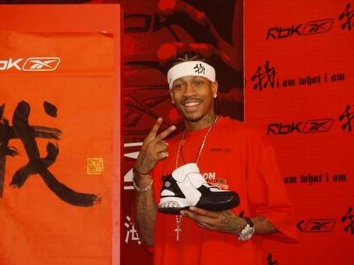 孔蒂：穆里尼奥是一位伟大的教练，球队的责任感在不断增强（孔蒂称穆里尼奥伟大：球队责任感正不断提升）