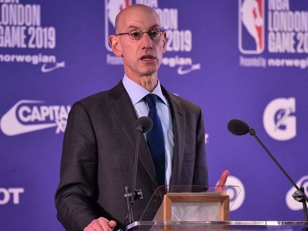 迪卡尼奥：我本认为国米能竞争欧冠榜首，现在却可能掉出前八（迪卡尼奥：曾以为国米能冲击欧冠头名，如今却可能无缘前八）