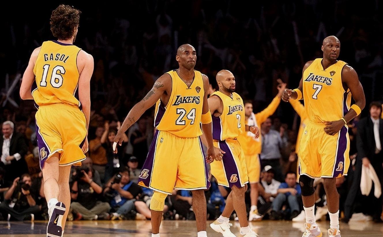 半场战报：阿联酋1-1伊拉克，卢安齐尼奥，阿里-哈马迪破门（半场速报：阿联酋1-1伊拉克，卢安齐尼奥与阿里-哈马迪各建功）