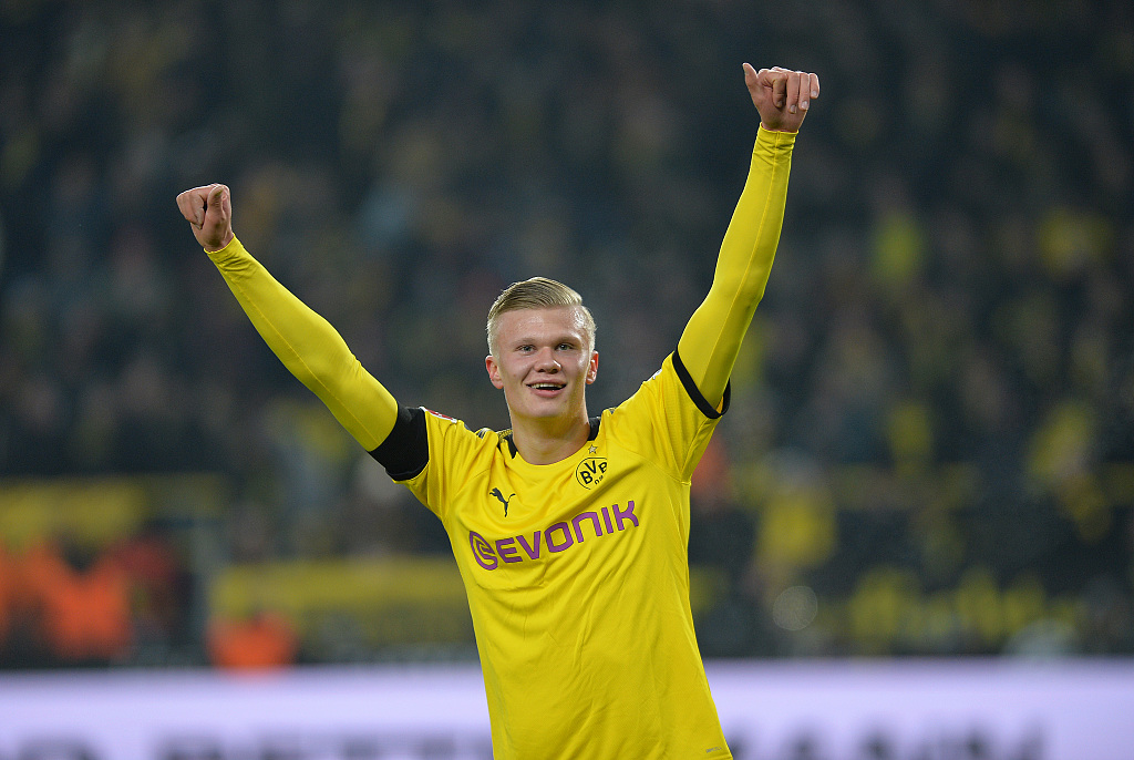 阿连德谈梅西解锁400助：真的意义非凡，非常荣幸参与其中